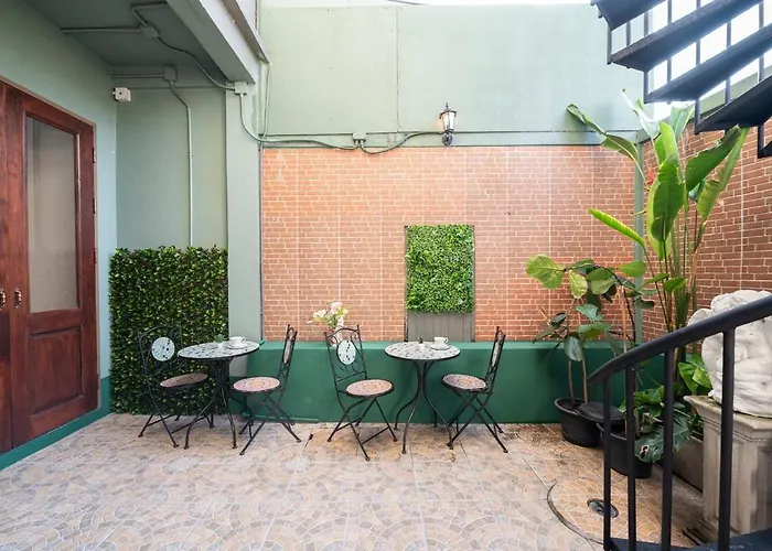 For Big Groups 3mins Walk Mrt Bangkok