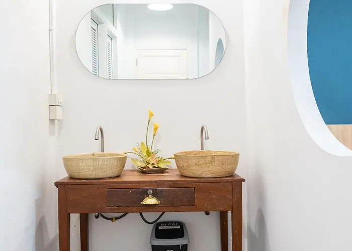 For Big Groups 3mins Walk Mrt Villa Bangkok